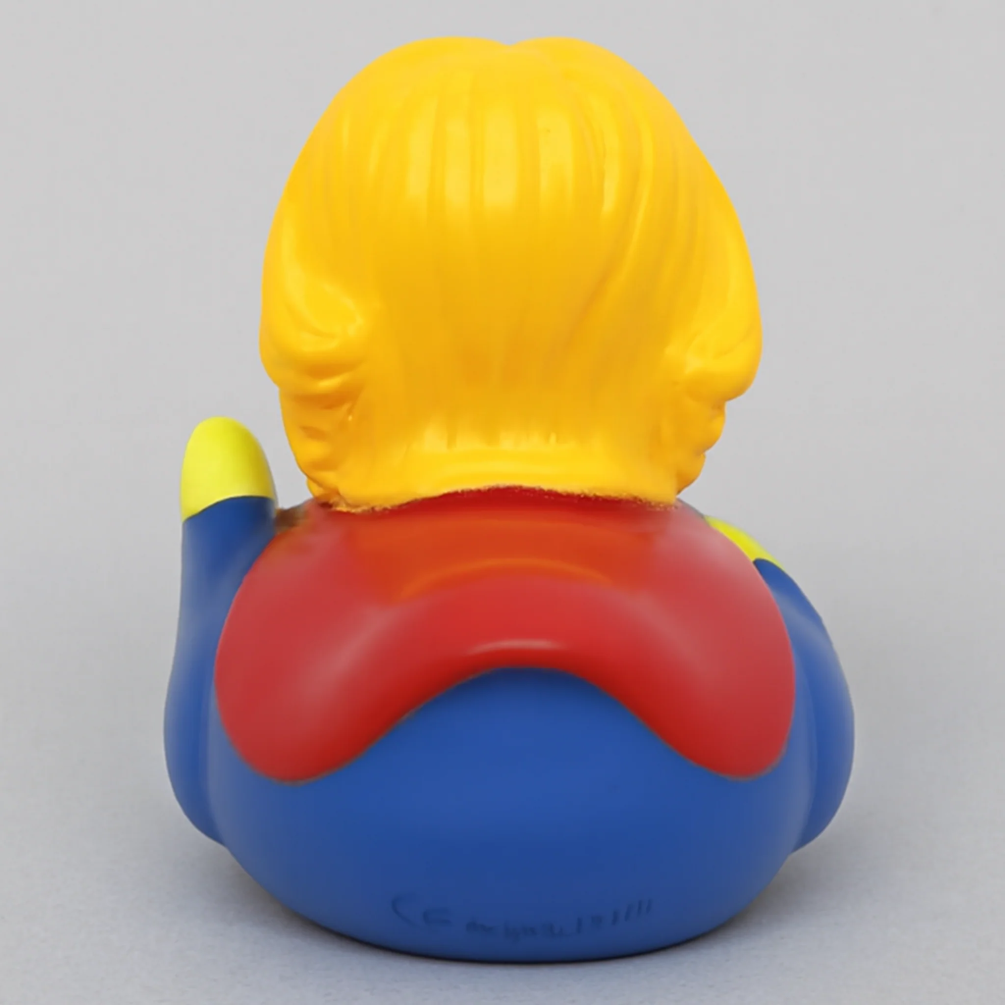 Superheroine Duck - Image 4